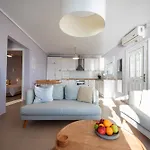 Thea Potidea Ferienhaus